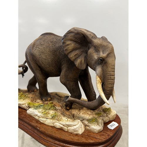 8 - Border fine arts 'follow my leader' elephant family