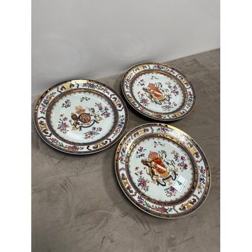 4 - 3x 20th century AMORIAL plates with coat of arms