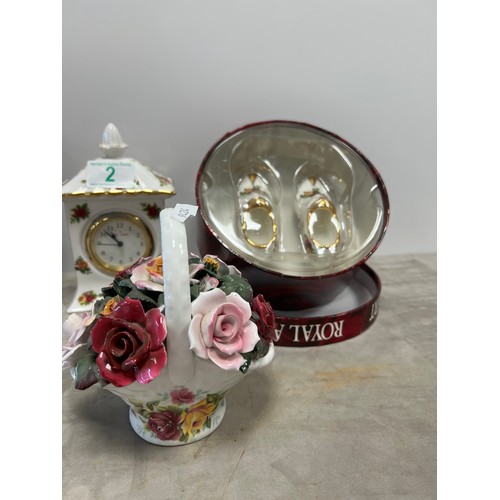 2 - 4 Pieces of royal albert country rose