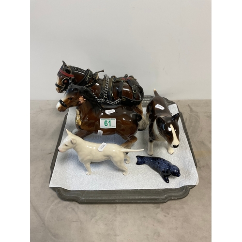 61 - A tray coopercraft etc dogs horse