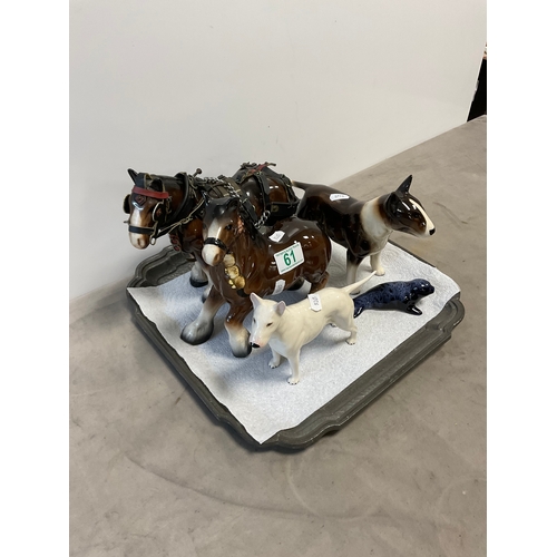 61 - A tray coopercraft etc dogs horse