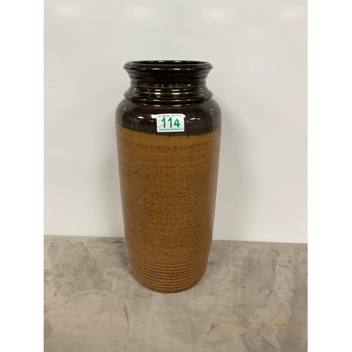 Lot 114       