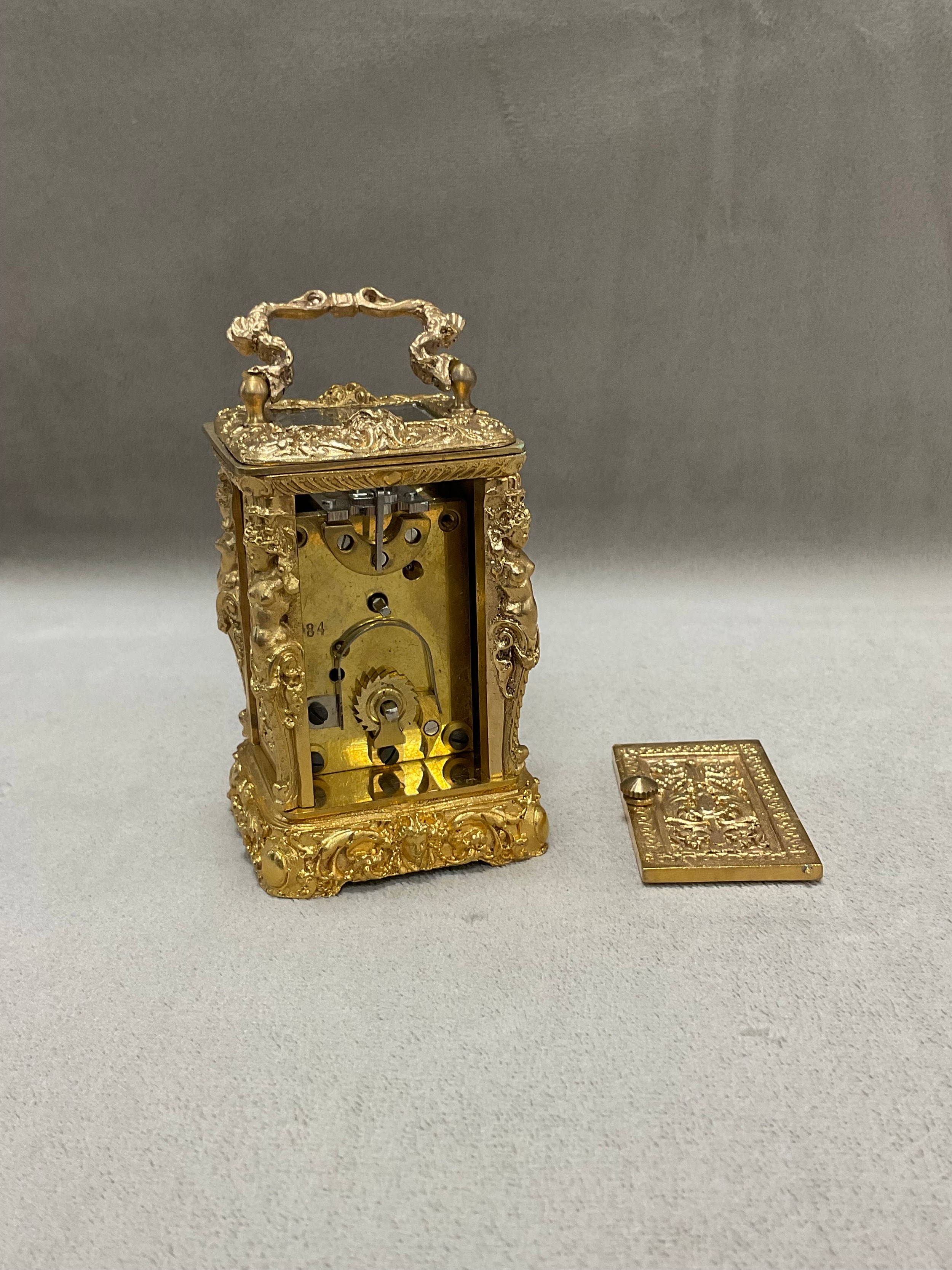 Filigree Case mini clock