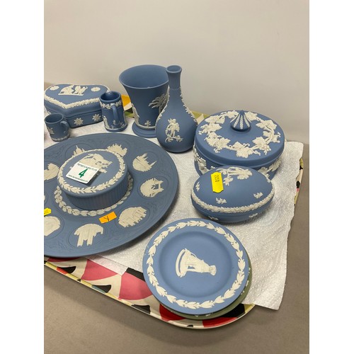 4 - Tray vintage Wedgewood Blue Jasperware