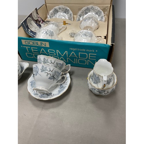 41 - Vintage silver maple bone China teasmade Companion in original box + Extra China