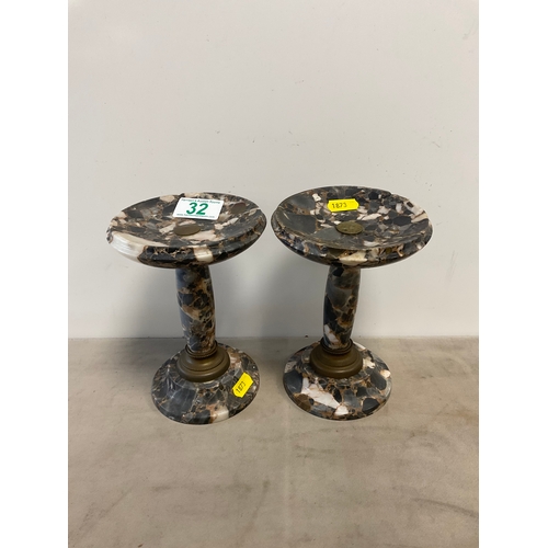 Lot 32        