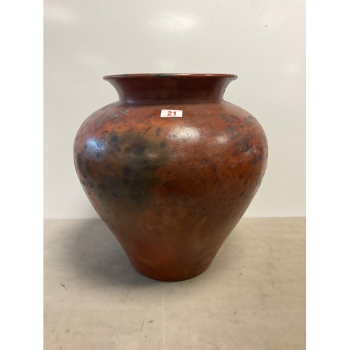 Lot 21        