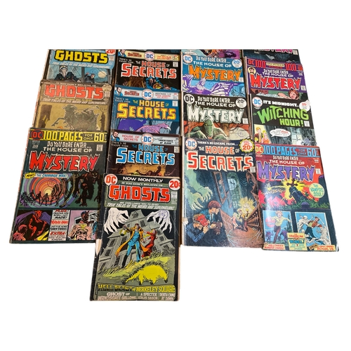 34 - A collection of 25 vintage mainly DC superhero comic books, featuring mixed horror titles including ... 