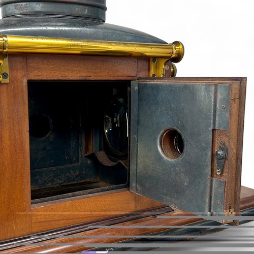 245 - A late 19th century mahogany and brass Ross Magic Lantern, the mahogany base with inset 'ROSS LONDON... 