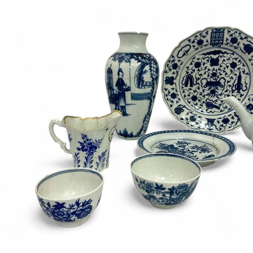 14 - A collection of first period Worcester Blue and White Porcelain, the group includes a plate with 'Hu... 