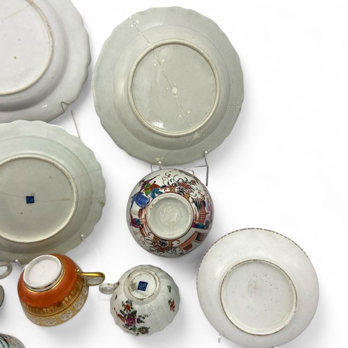 19 - An eclectic group of porcelain, the group includes a red anchor Chelsea plate, a Flight and Barr pla... 