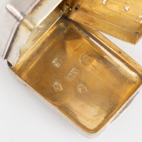 379 - A sterling silver vinaigrette of Nelson interest by Matthew Linton, Birmingham 1805. Chased portrait... 