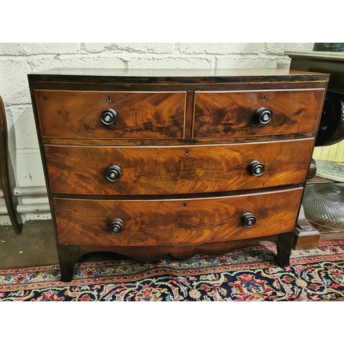 116 - Georgian Mahogany Compact Bowfront Chest of Drawers (2 short above 2 long drawers), on bracket feet,... 