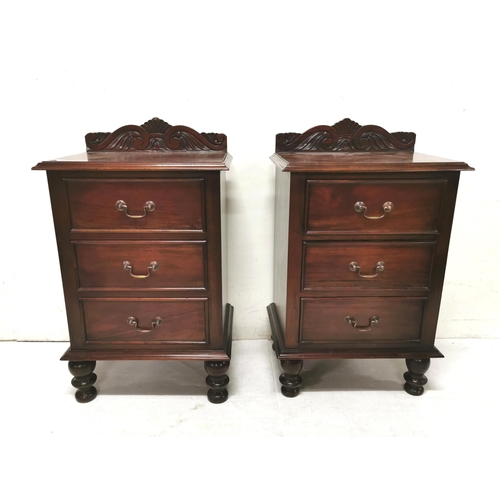 135 - Matching Pair of Mahogany 3 Drawer Bed Side Cabinets, brass drop handles, on turned legs, 83cm x 82c... 