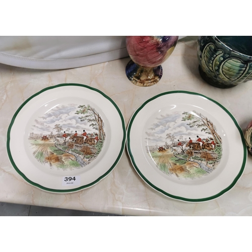 394 - Group English pottery  jardinere (green glazed, 15cmH), 2 jugs, pr hunting plates (5)