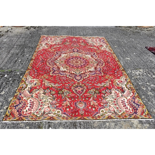 382 - Multi coloured Persian Tabriz Floor Rug, with a floral medallion pattern, (vintage era) 2.55m x 1.6m