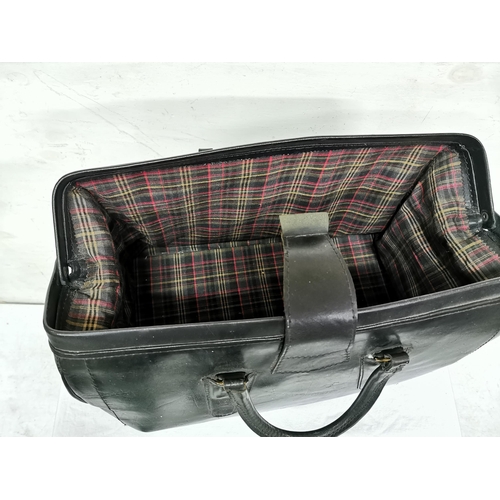 566 - Black Leather Doctors Satchel, tartan interior