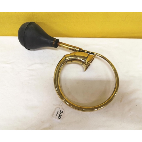 249 - Large Brass Handled Car Horn, Vintage Style (reproduction)