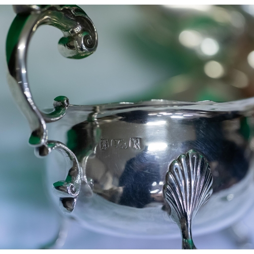 222 - English Fine Quality Silver Plated Sauce Boat, on 3 hoof feet (hallmarked)