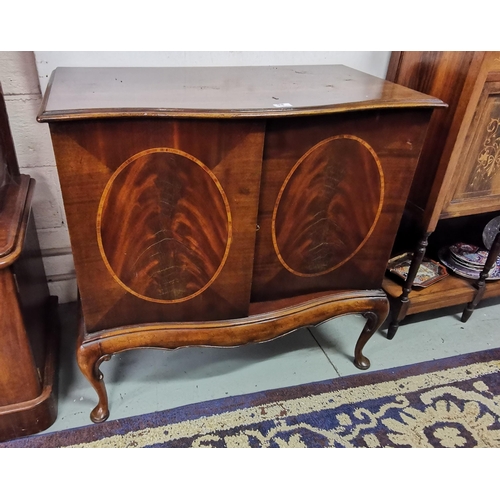 98 - Mahogany Side Cabinet with 2 serpentine shaped inlaid doors (no back panel), pad feet, 90cm W x 52xc... 