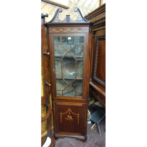 145 - Fine Edw Inlaid Mahogany Corner Display Cabinet, a glass paned upper door (with brown velvet lined b... 