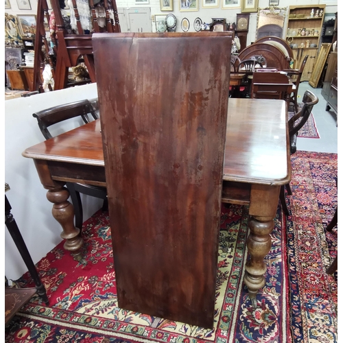 108 - Victorian Mahogany Extending Dining Table on turned legs, cup castors, 1.2mW, 1.5m long (extends to ... 