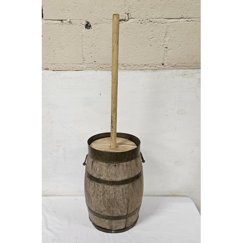 334 - Oak Butter Barrell/Churn, with original beater, 43cmH