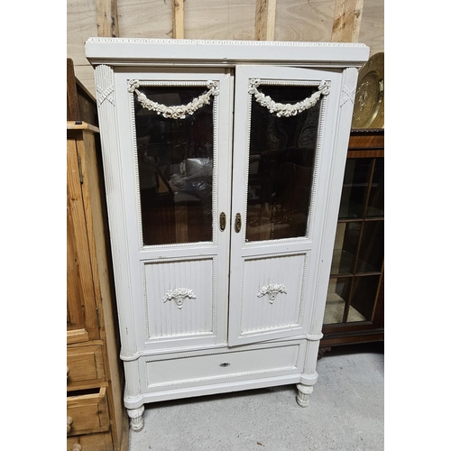 539 - Early 20thC Side Cabinet with part glazed doors, painted cream (2 shelves inside)