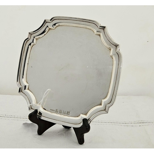 236 - Irish Silver Presentation Plate with a shaped and raised border, hallmarked 1973, J M & Co, 18.5cm d... 