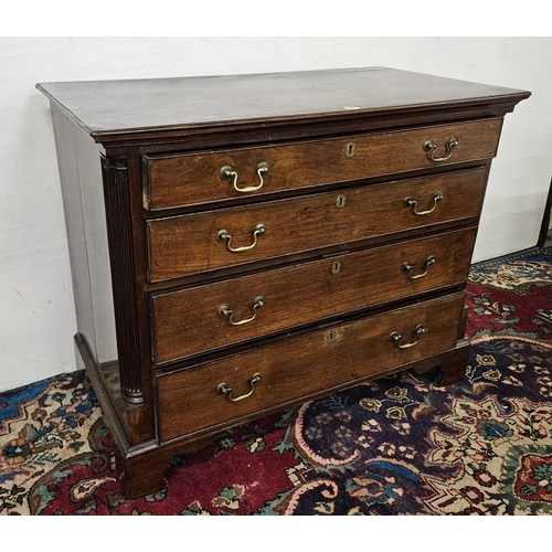 346 - Georgian Mahogany Chest of Drawers (4 graduating drawers with brass drop handles), on bracket feet, ... 