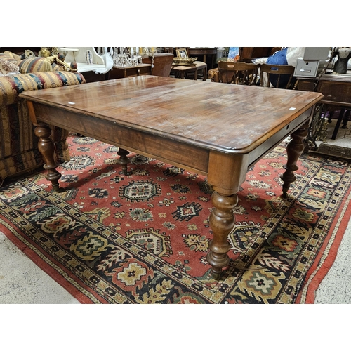 554 - Vic Mahogany Ext Dining Table on turned legs, cup castors, 1.2mW, 1.5m long (extends to 2m long when... 