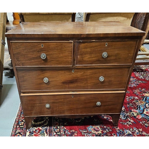 77 - Georgian Compact Mahogany Chest of Drawers, 2 short drawers above 2 long drawers (all oak lined), on... 