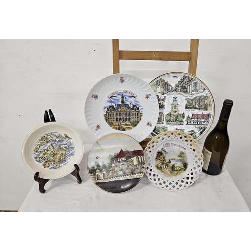 354 - 5 porcelain Souvenir Plates - Isle of Wight, Sri Lanka, Warrenpoint, L'Hotel de Ville (Limoges) & Su... 