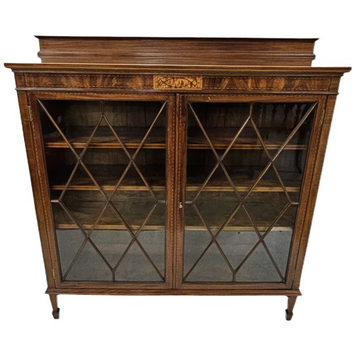 41 - Edw. inlaid Mahogany 2-Door Floor Bookcase/Display Cabinet with glazed doors, 3 shelves inside (adju... 