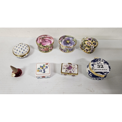 32 - 7 porcelain Pill Boxes & a min. perfume bottle (8)