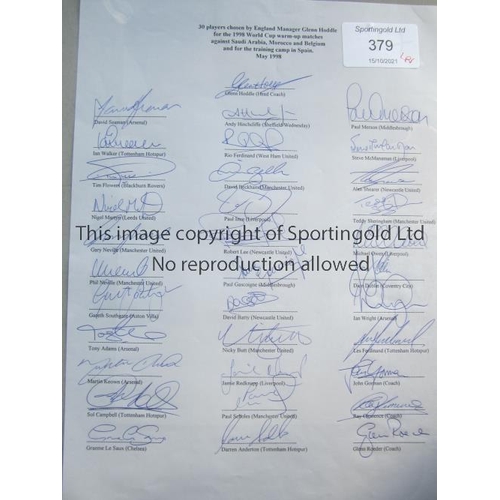 379 - ENGLAND AUTOGRAPHS 1998      A large 16