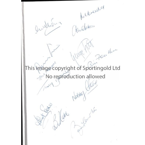 385 - MANCHESTER UNITED AUTOGRAPHS      Hardback book with dust jacket, The Pride of Manchester, signed on... 