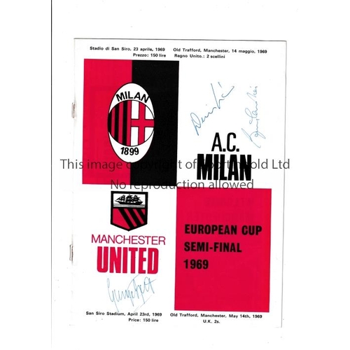 390 - BEST, LAW & CHARLTON AUTOGRAPHS      English issue programme for the Manchester United European Cup ... 