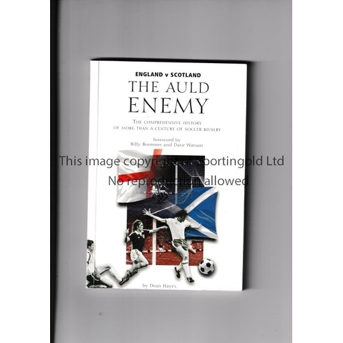 403 - ENGLAND AUTOGRAPHS 1966 / DENIS LAW     Softback book, England v Scotland The Auld Enemy, signed by ... 