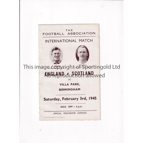 24 - ENGLAND V SCOTLAND 1945     Programme for the match at Villa Park 3/2/1945, ex-binder.    Generally ... 