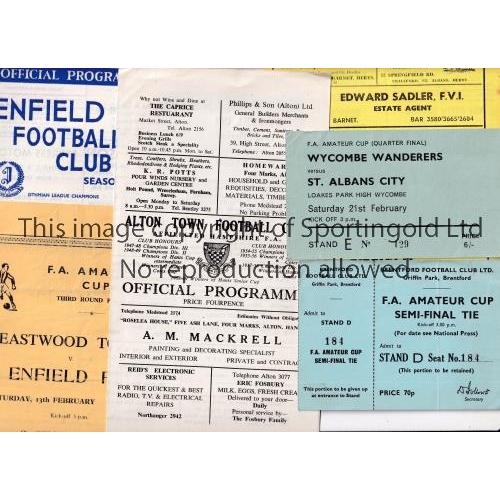 740 - AMATEUR CUP FOOTBALL PROGRAMMES      Forty nine programmes, majority being 1960's and 1970's, includ... 