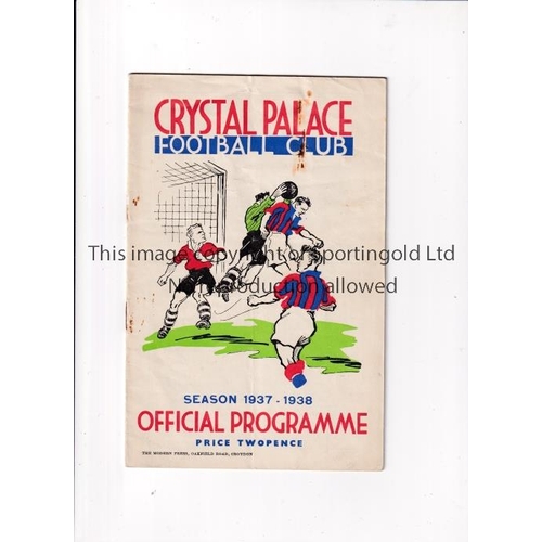 759 - CRYSTAL PALACE V CLAPTON ORIENT 1938     Programme for the League match at Palace 19/3/1938, folded ... 