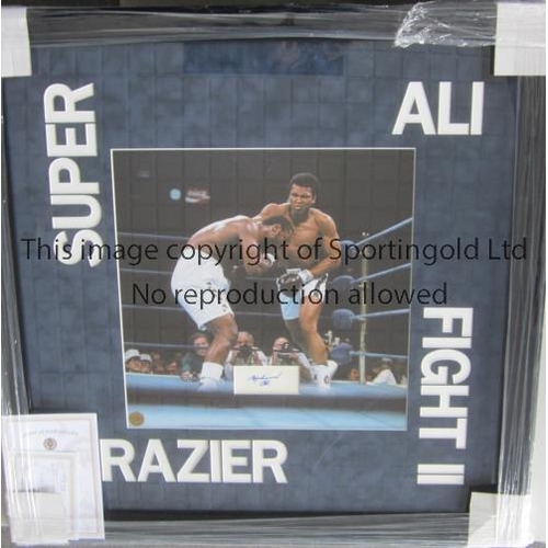 279 - MUHAMMAD ALI / PADDY MONAGHAN COLLECTION      A 32