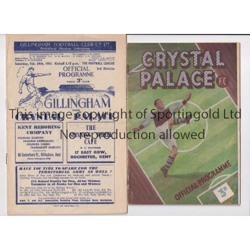 852 - GILLINGHAM V CRYSTAL PALACE 1950/1      Two programmes for both League matches in Gillingham's retur... 