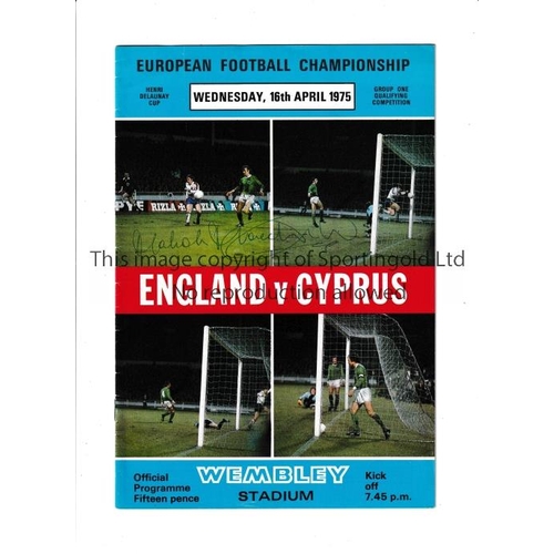 276 - MALCOLM MacDONALD AUTOGRAPH       Programme signed on the front cover for England v Cyprus in which ... 