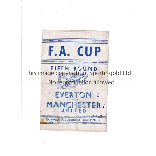 80 - 1953 EVERTON V MANCHESTER UNITED FA CUP    Pirate programme by M Hills for the FA Cup tie at Everton... 