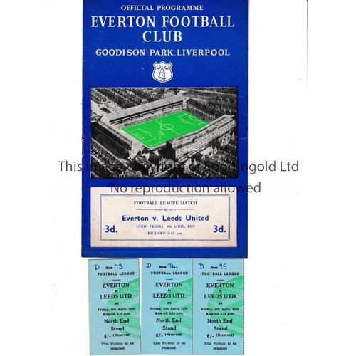 1577 - EVERTON V LEEDS UNITED 1958      Programme and 4 seat tickets for the League match at Everton 4/4/19... 