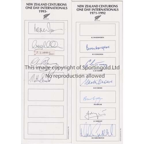 167 - NEW ZEALAND CRICKET AUTOGRAPHS      Twenty one autographs: New Zealand Centurions One-Day lnternatio... 