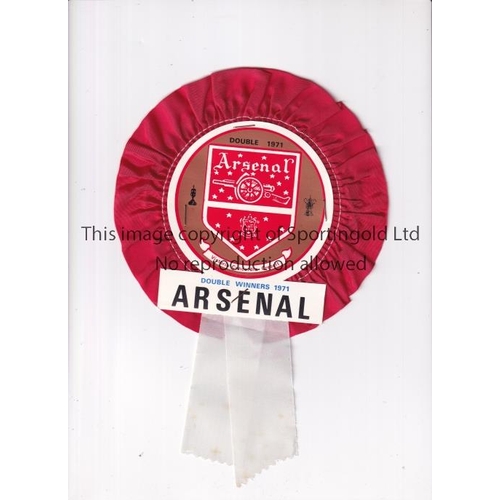 242 - ARSENAL 1970/1        Original League and FA Cup Double winners rosette.     Good