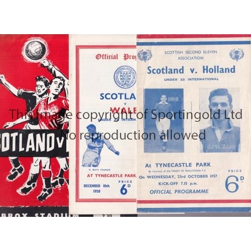 464 - SCOTLAND      Eleven programmes for U-23 matches, 10 homes including Holland 1957, Wales 1958, 1962 ... 